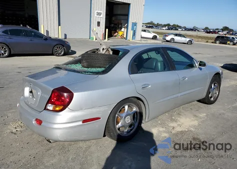 2002 Oldsmobile Aurora 4.0 z USA, uszkodzony, nr VIN 1G3GS64C524220309